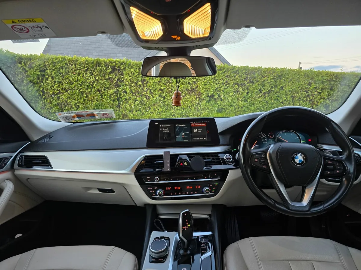 BMW 5-Series SE (G30 Model) - Image 4