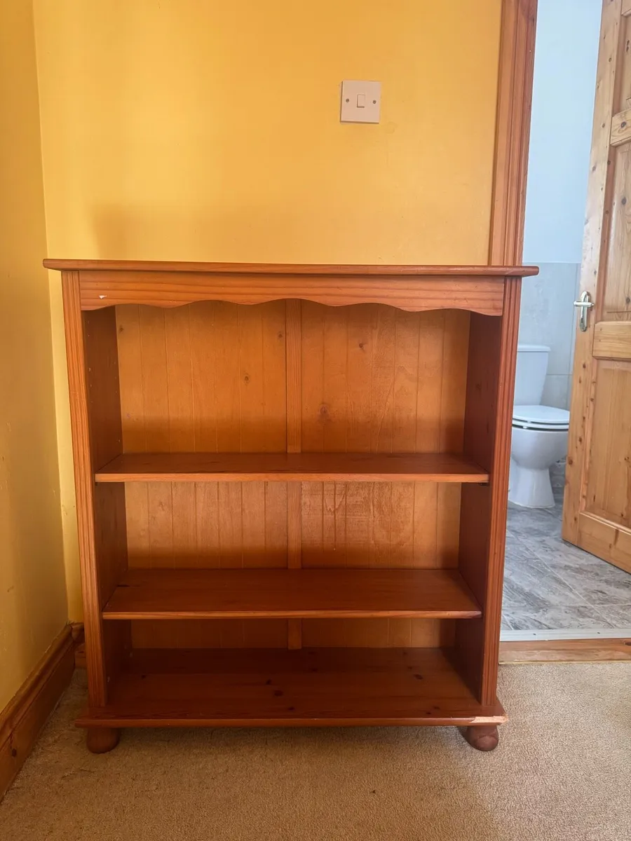 Shelf * FREE * - Image 1