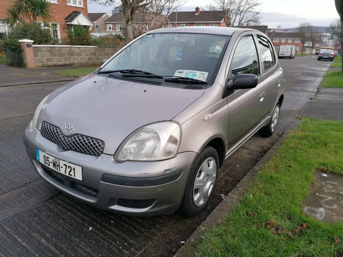 Toyota Yaris 2005 - Image 4