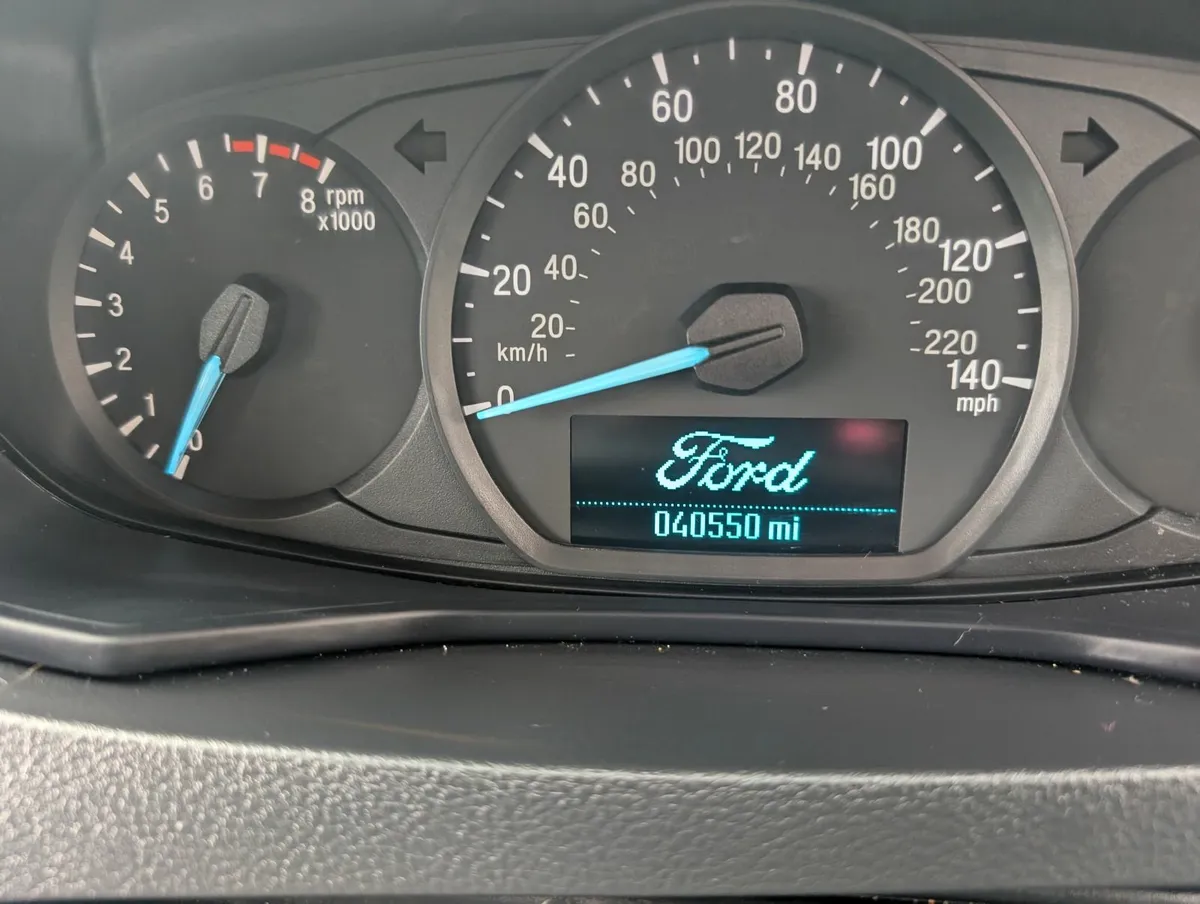 Ford KA+ ZETEC 2017 - Image 3