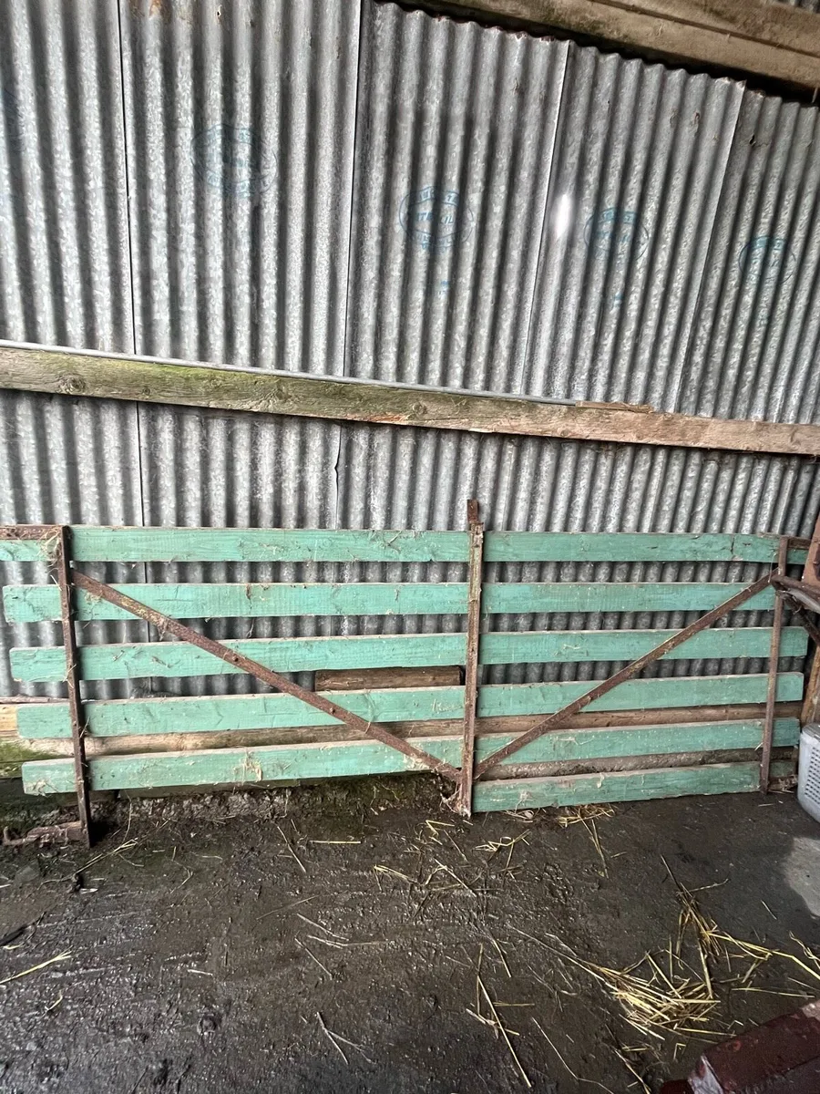 Tractor Trailer Creels and Other scrap - Image 3