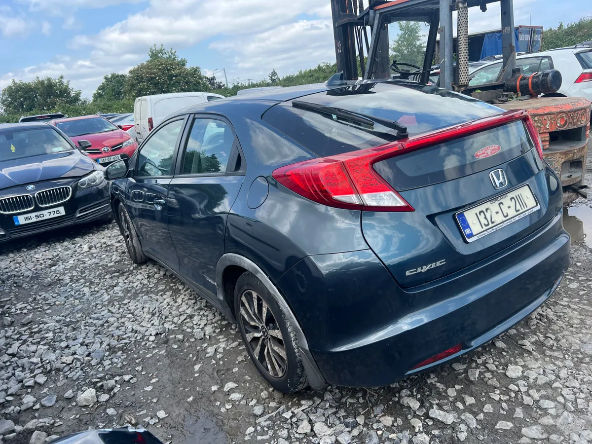 2013 Honda Civic 1.6 Diesel - Image 4
