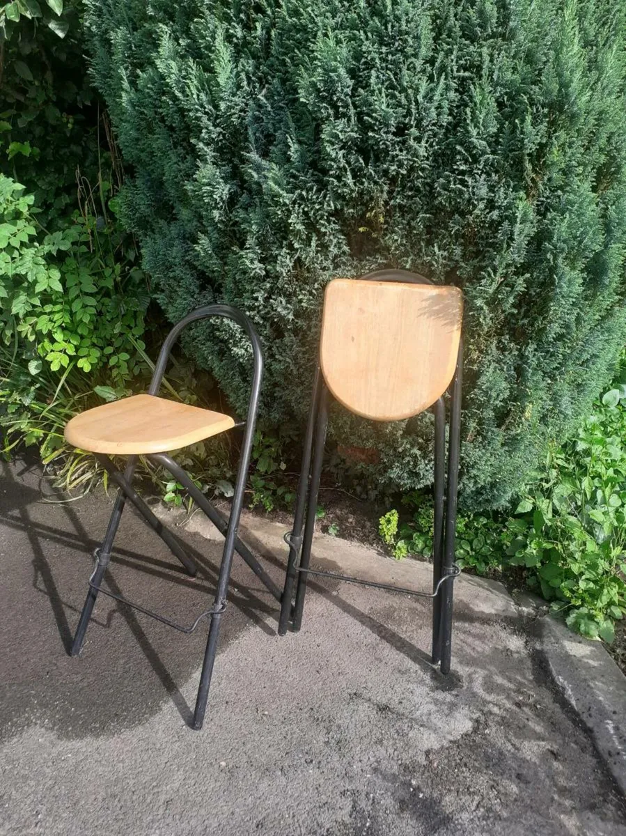 High stools - Image 1