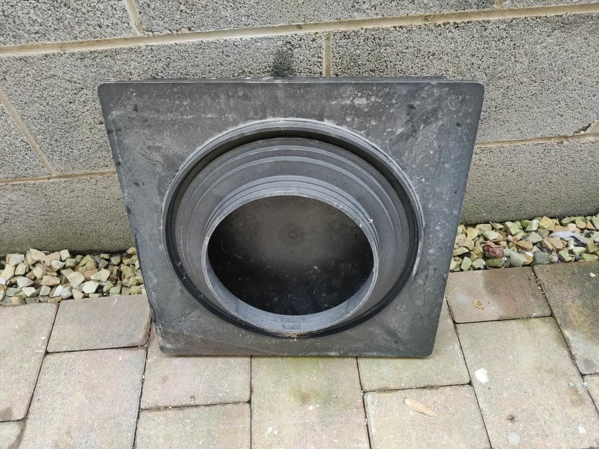Clark Drain Cover 440mm (L) x 440mm (W) - Image 2