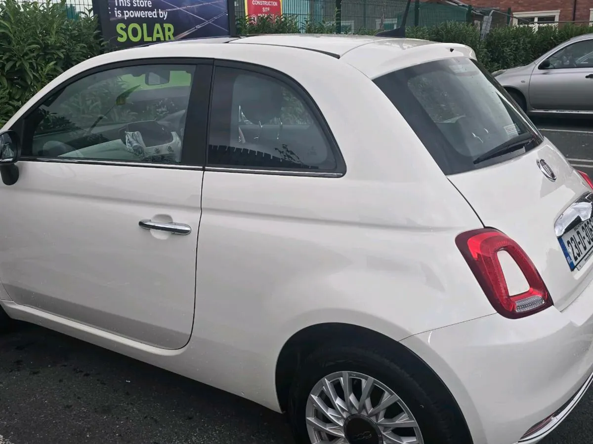 Car - Image 3