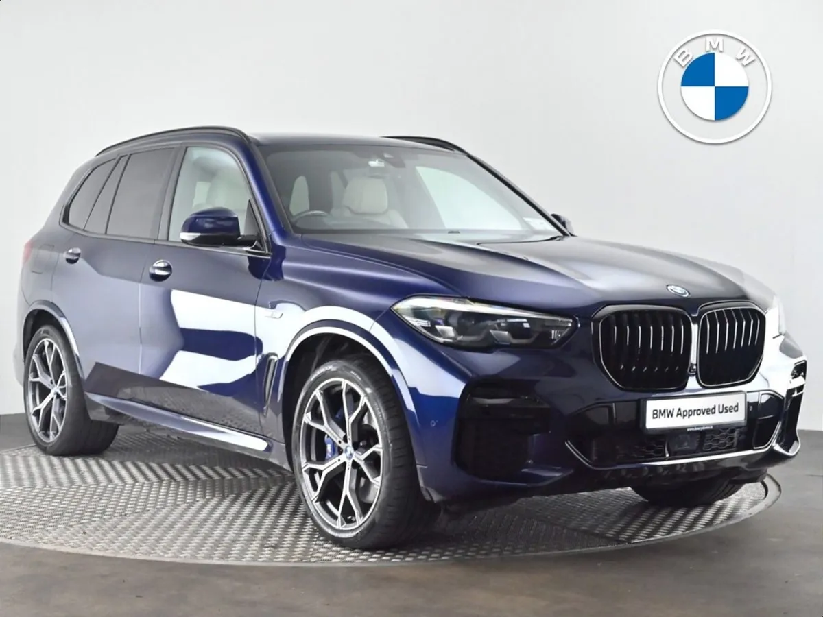 BMW X5 Xdrive45e M Sport - Image 1