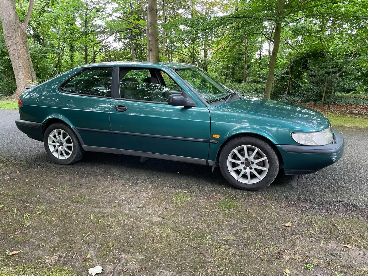 Saab 900 3door Automatic 1995 - Image 2