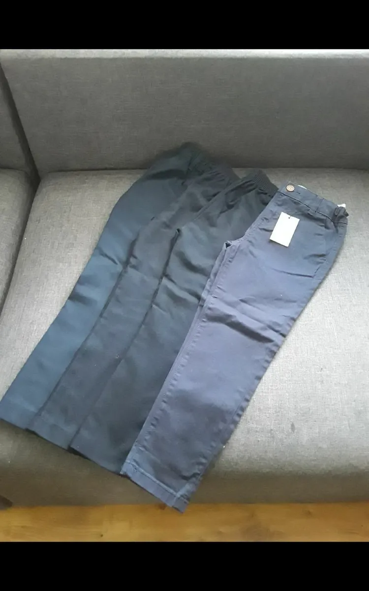 Boys clothes bundle 5-6y 110-116cm - Image 3