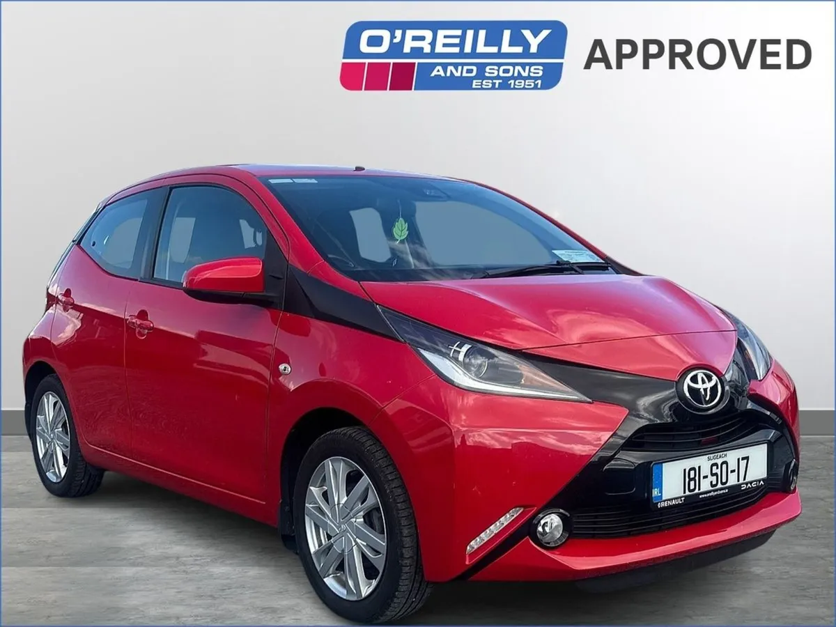 Toyota AYGO 1.0 Vvt-i X-play - Image 1