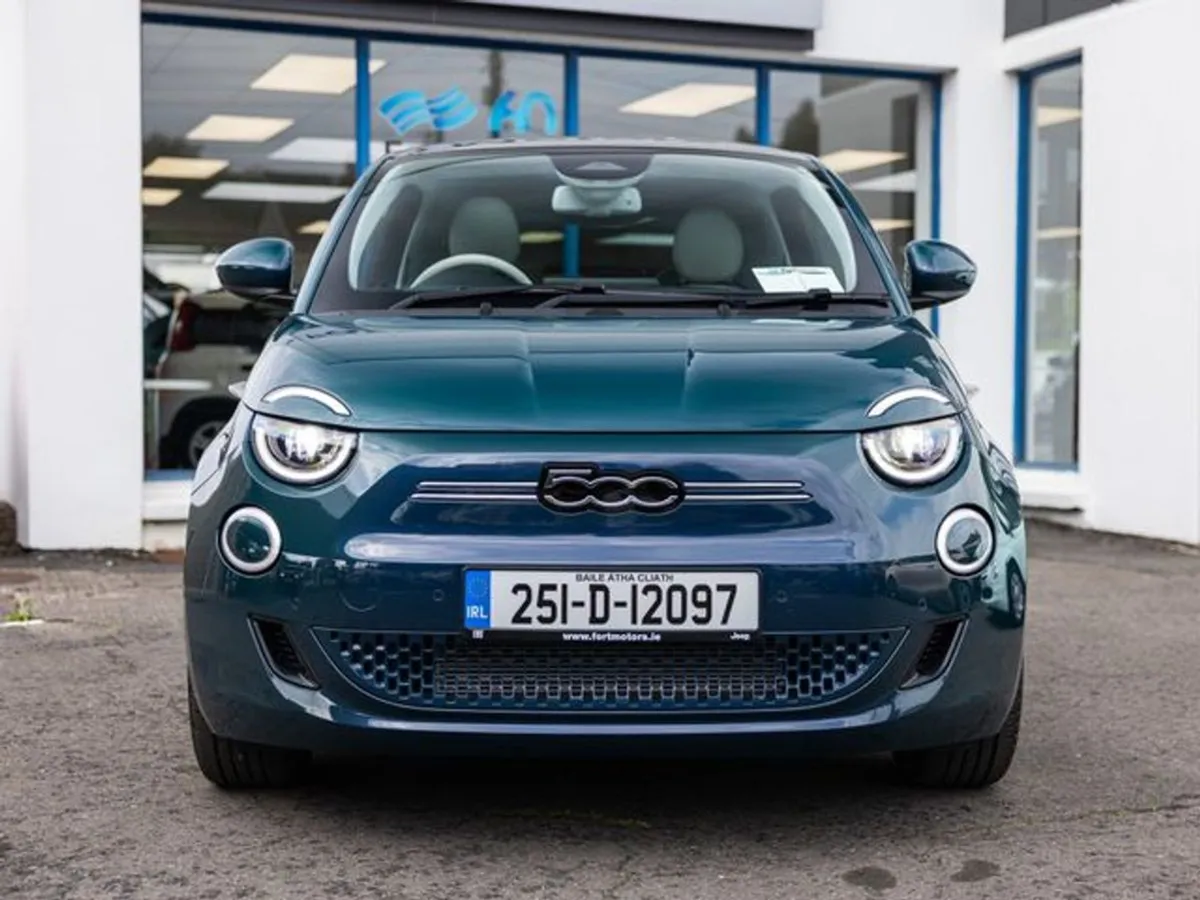 Fiat 500 LA Prima 42kwh 3DR Auto - Image 2
