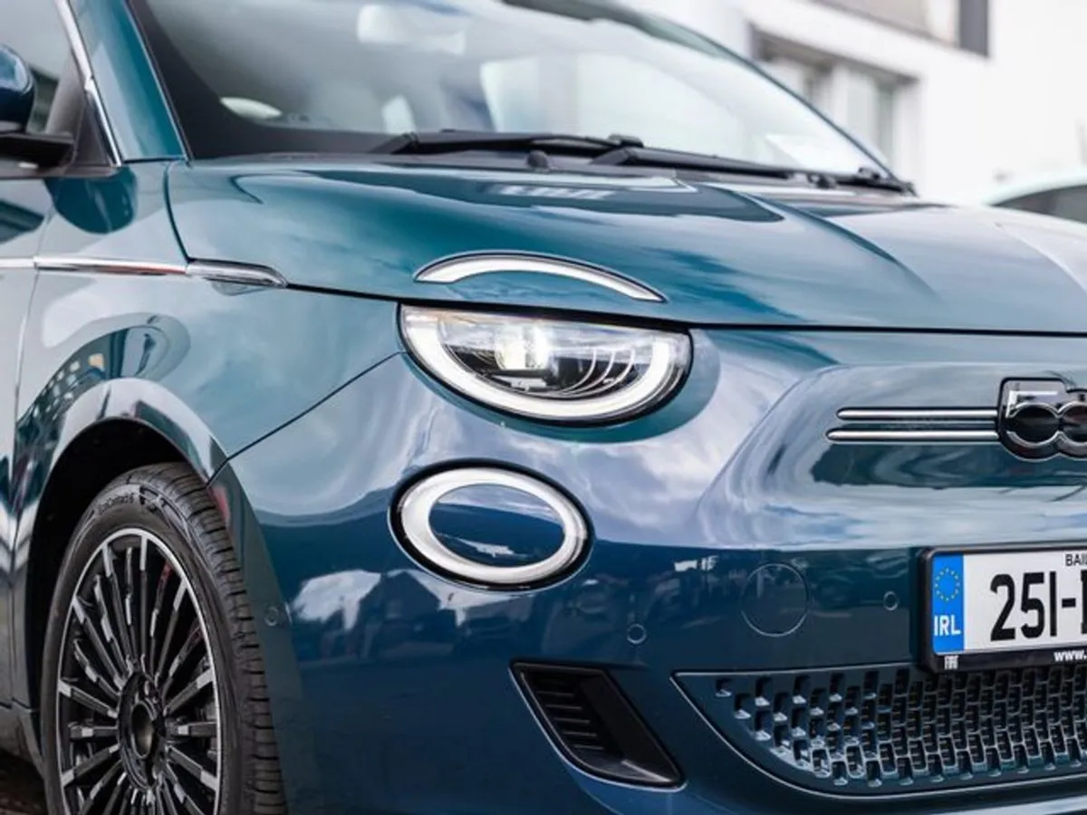 Fiat 500 LA Prima 42kwh 3DR Auto - Image 4