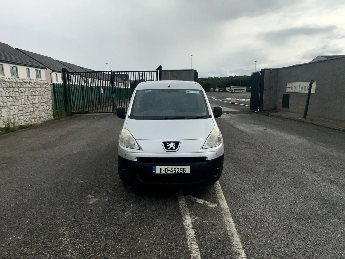 2011 PEUGEOT PARTNER DOE 3/26 - Image 2