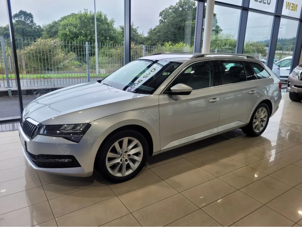 Skoda Superb C Ambition 2.0 TDI 150 150HP 5DR - Image 1