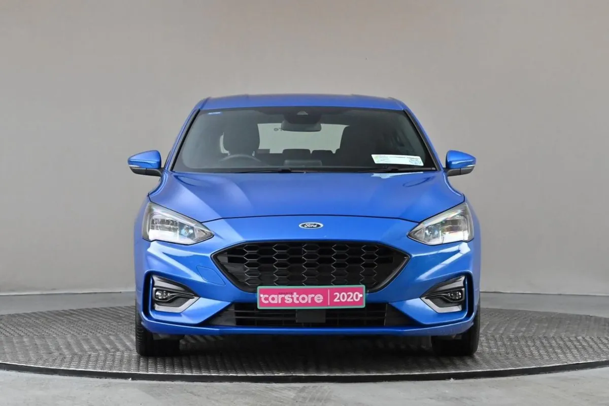 Ford Focus 1.0 St-line Ecoboost 125BHP 6spd - Image 2