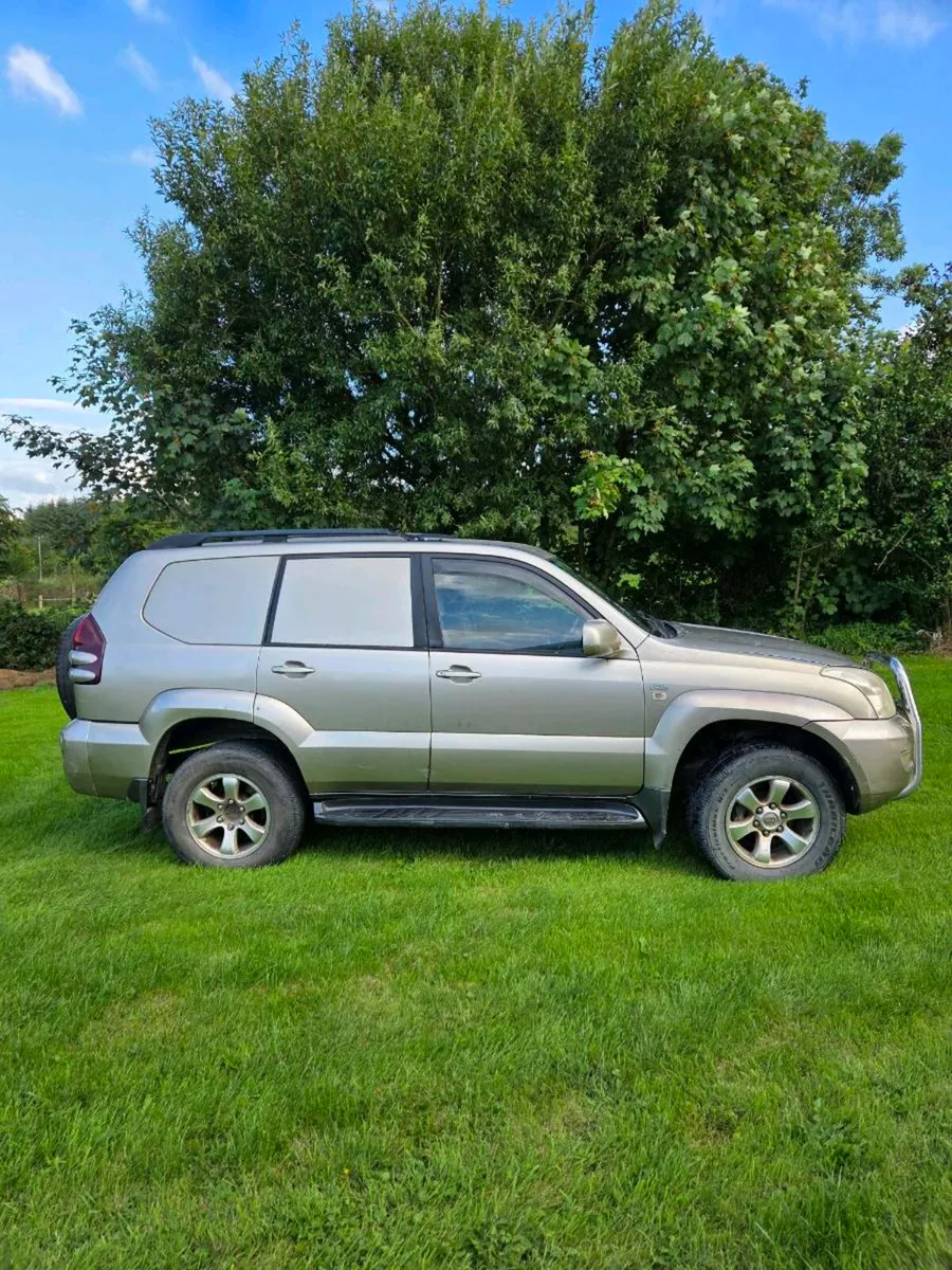 Toyota landcruiser - Image 4
