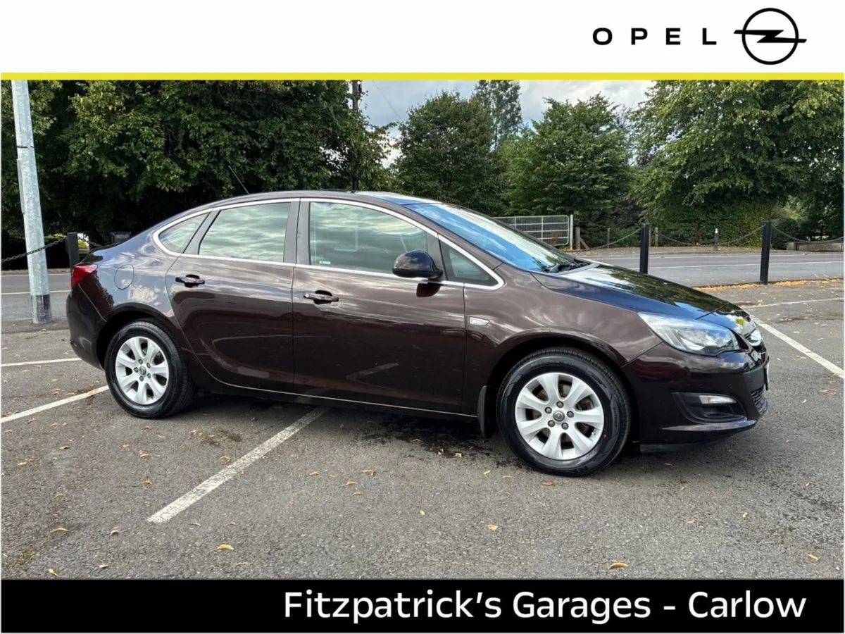 Opel Astra 1.6cdti 110PS S/S Saloon - Image 4