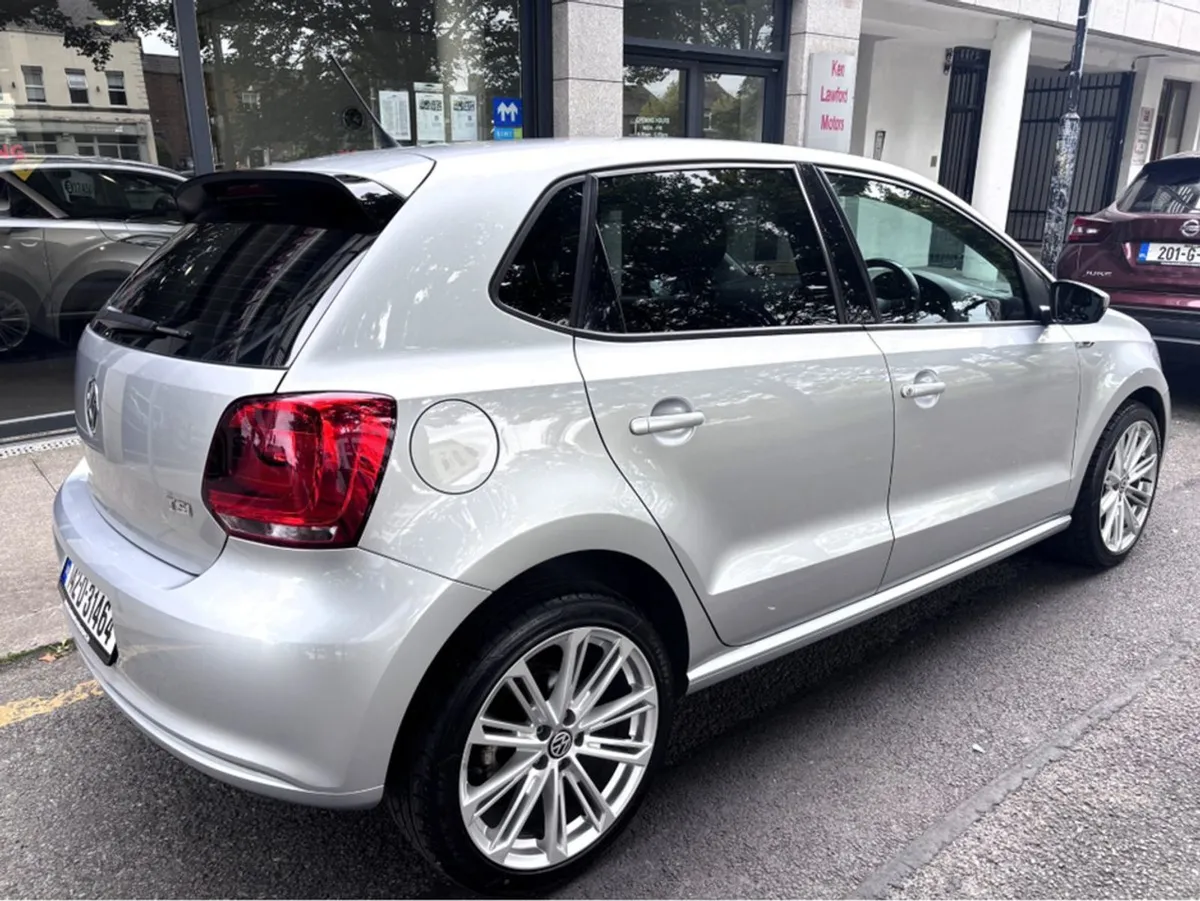 Volkswagen Polo 1.2 Tsi 5DR Auto - Image 2