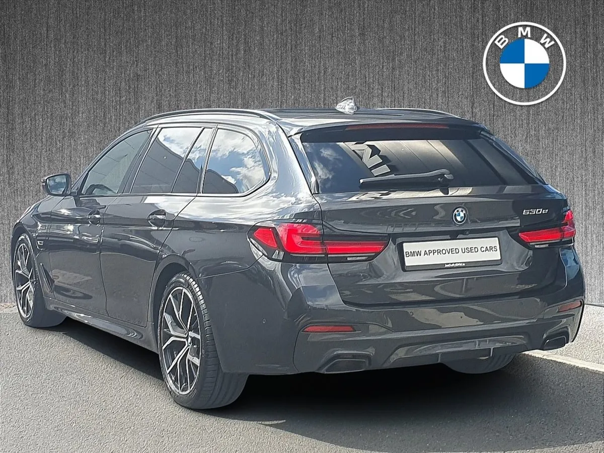 BMW 5 Series 530e M Sport Touring - Image 3