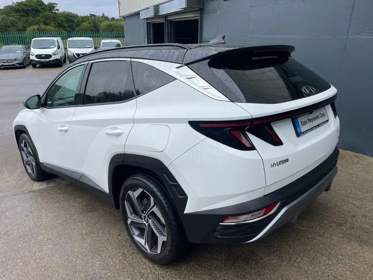 Hyundai Tucson Executive Plus HEV 2tone Hybrid Au - Image 4