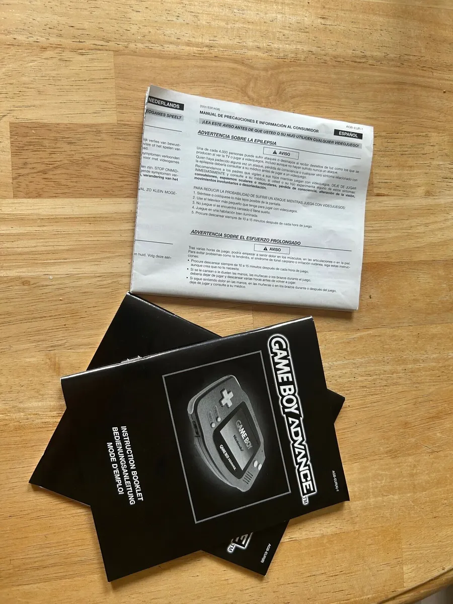Gameboy Advance - Collectors Item as New - Image 4