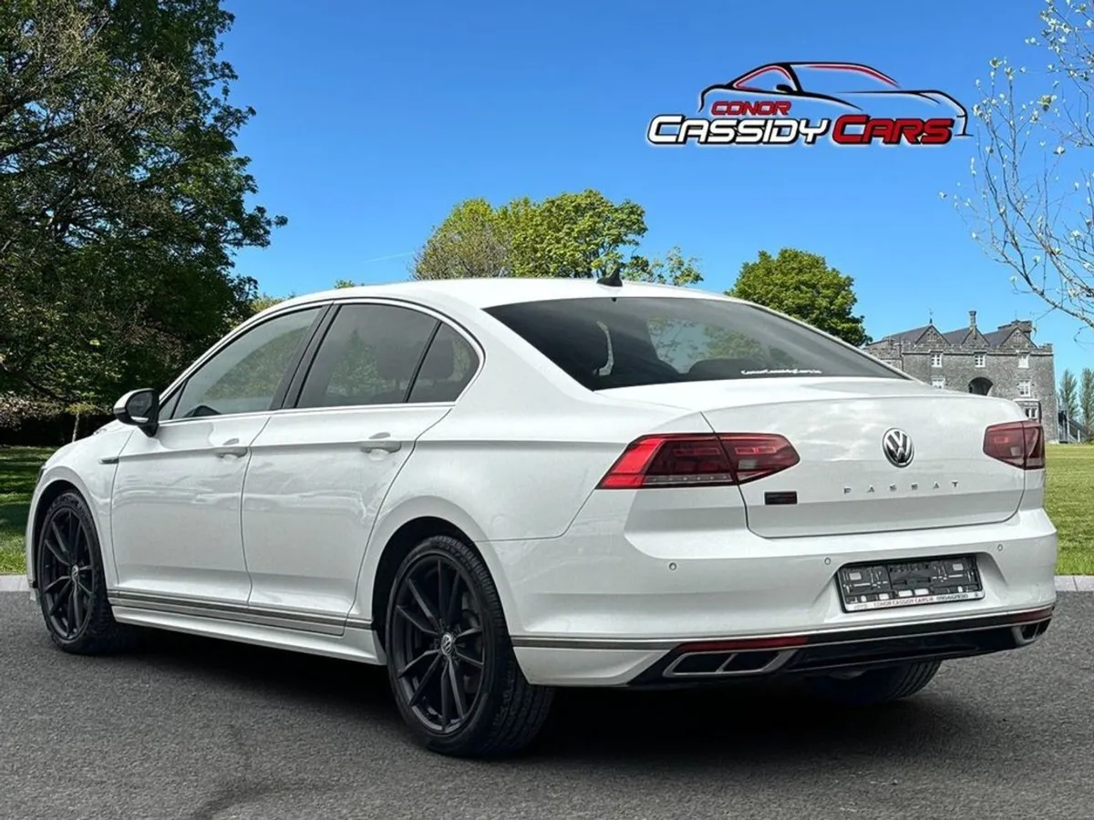 Volkswagen Passat R-line TDI  top Spec Model - Image 3