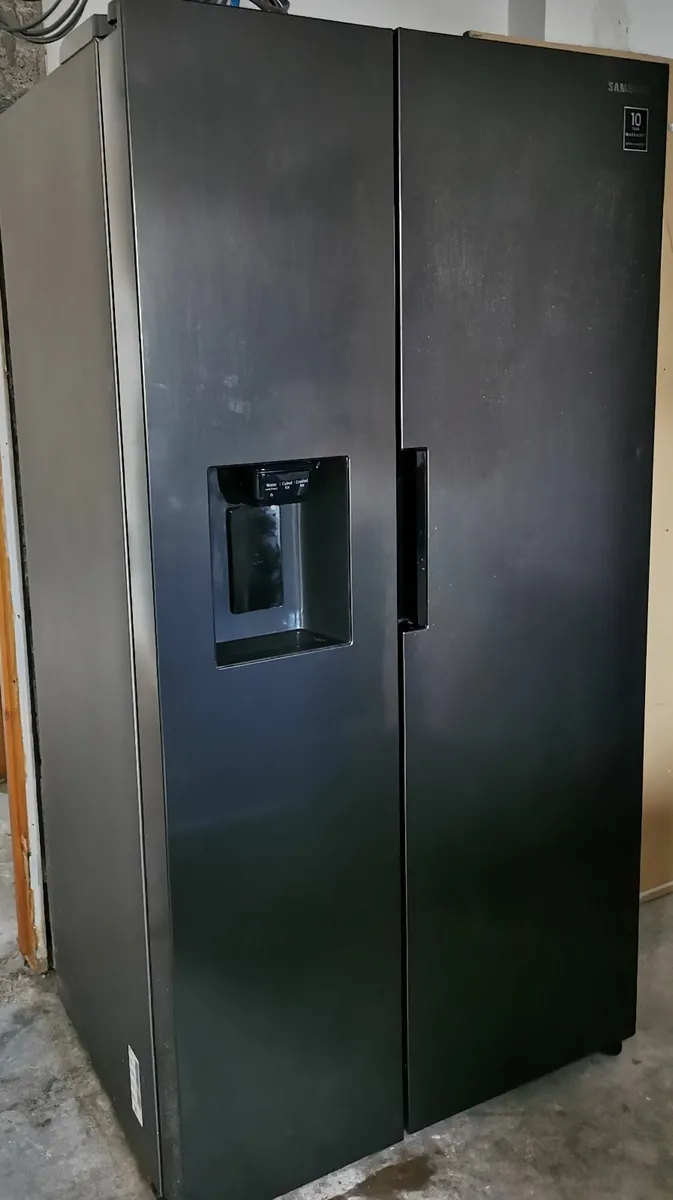Samsung American Fridge Freezer - Image 1