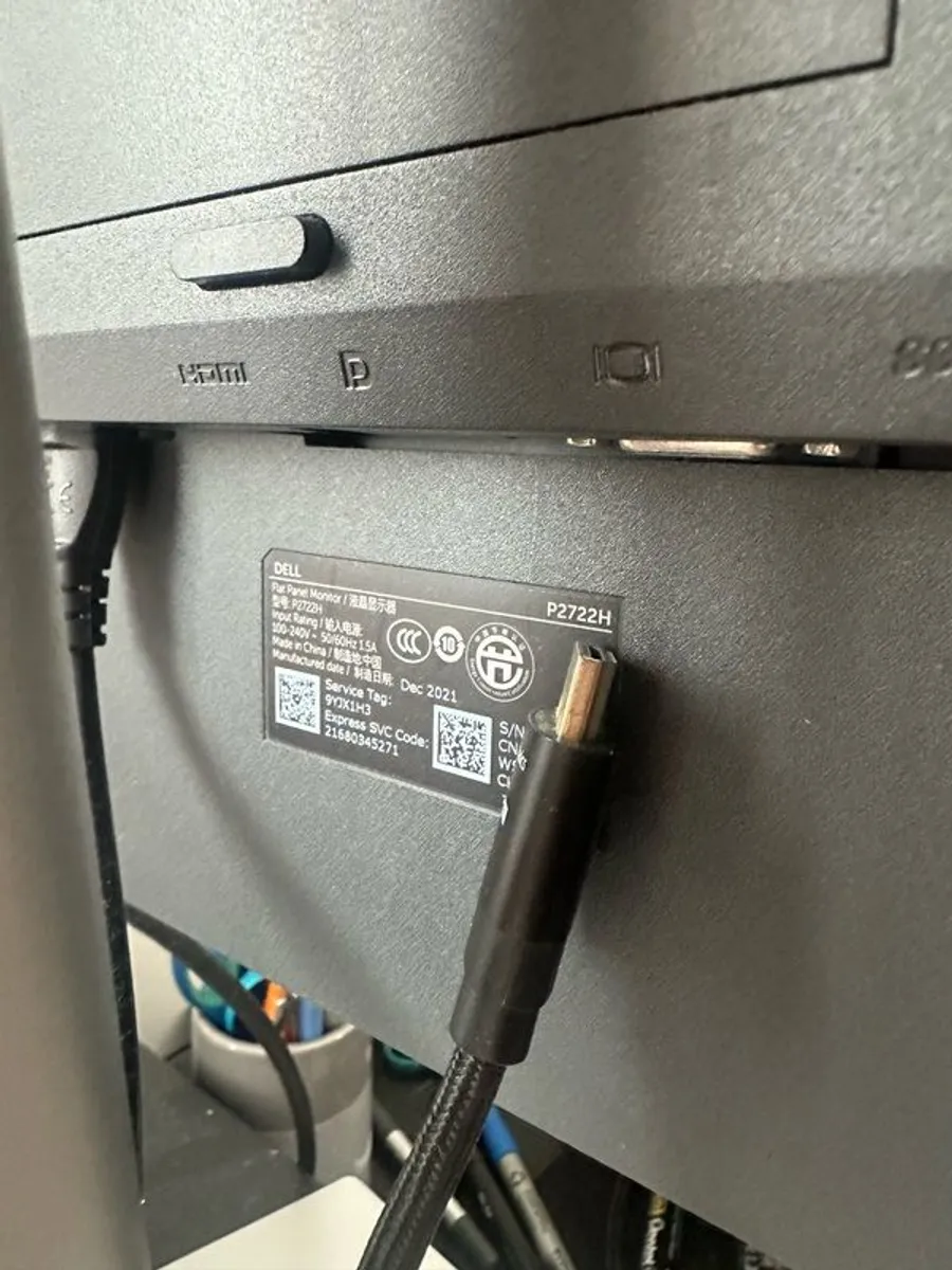 Dell 27 FHD Monitor (P2722H) - Image 3
