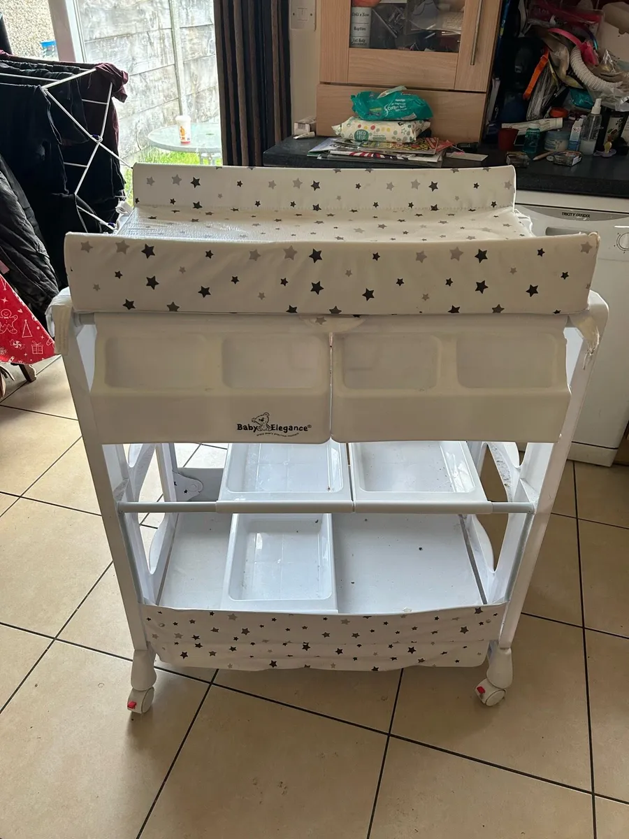 Changing table