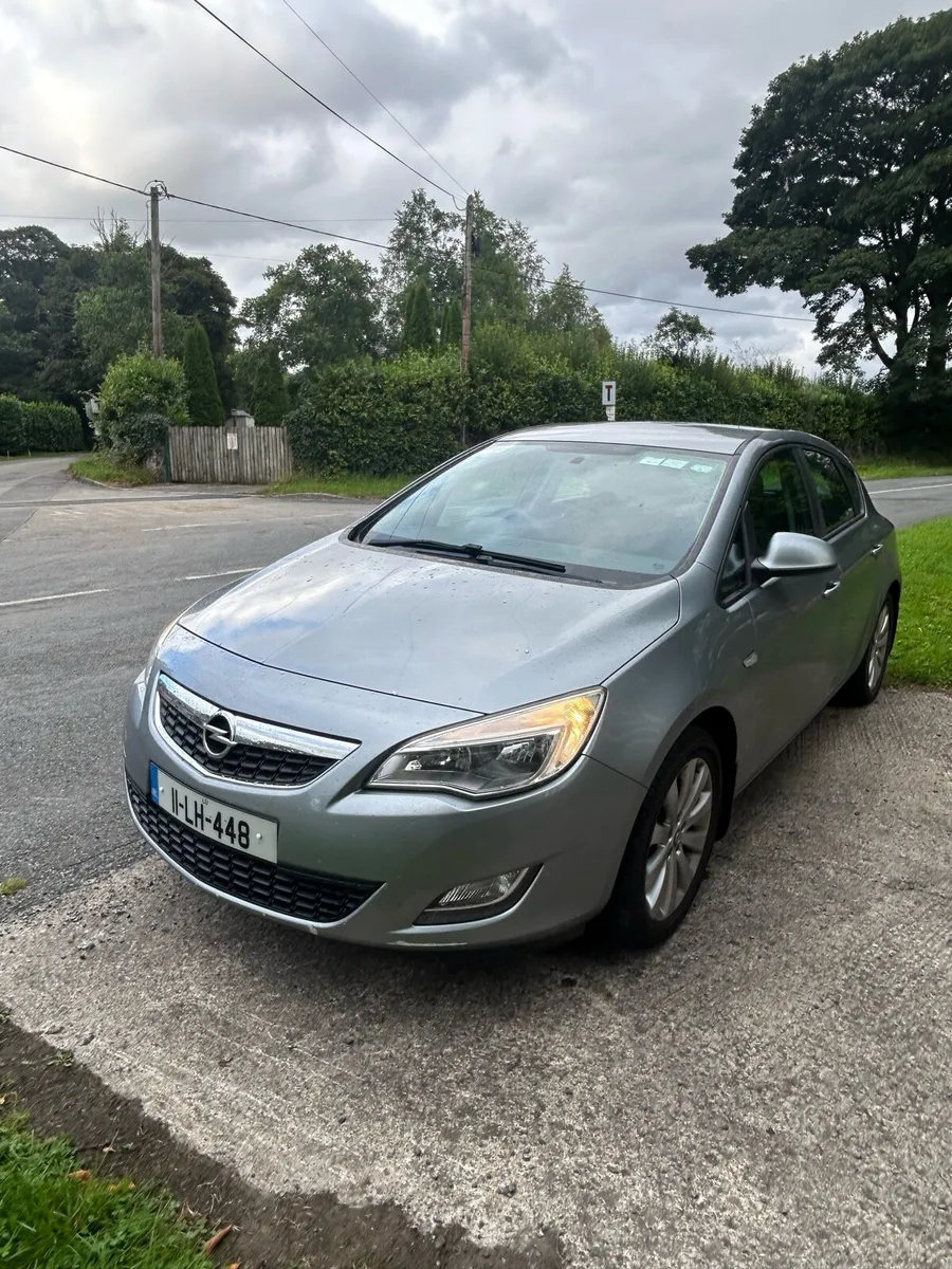 Opel Astra - Image 1