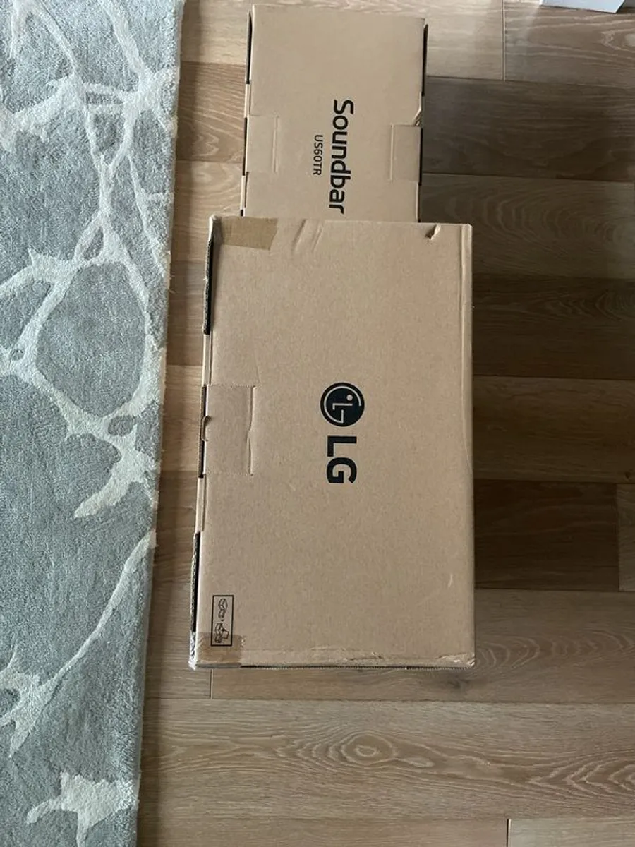 LG US60TR 5.1 Channel Soundbar with Wireless Subwoofer & Rear Speakers - Image 3