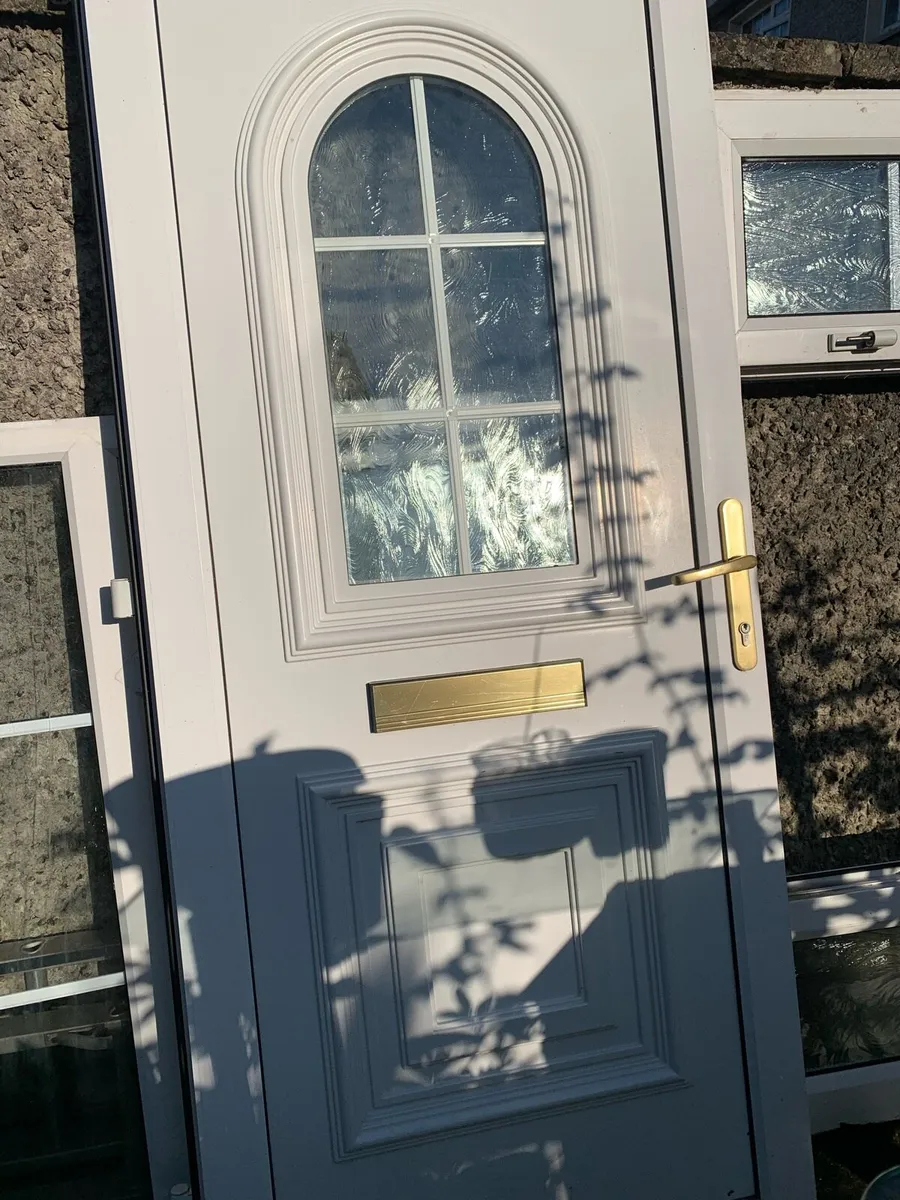 PVC door and door frame - Image 1