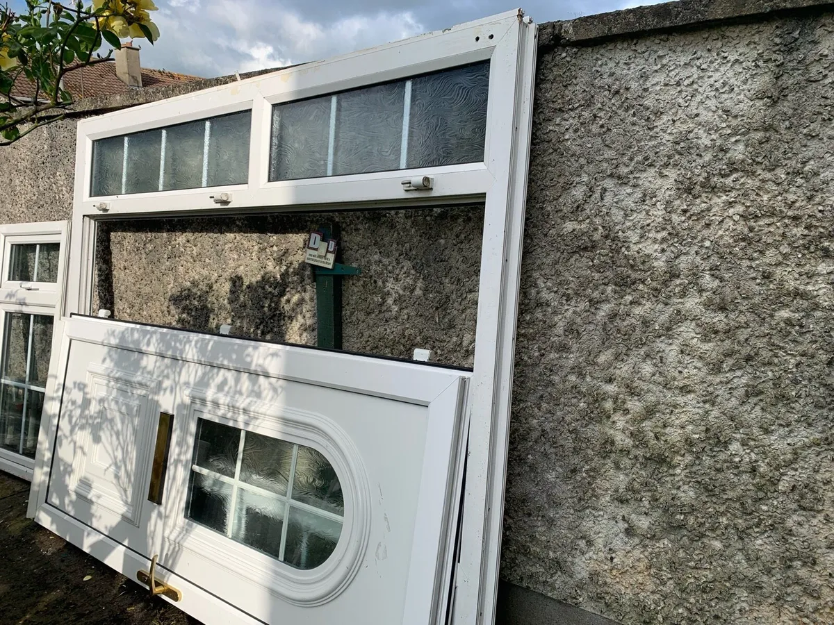 PVC door and door frame - Image 3
