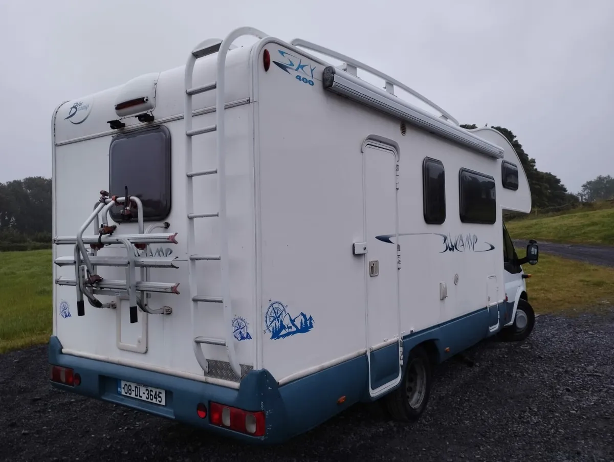 Campervan - Image 4