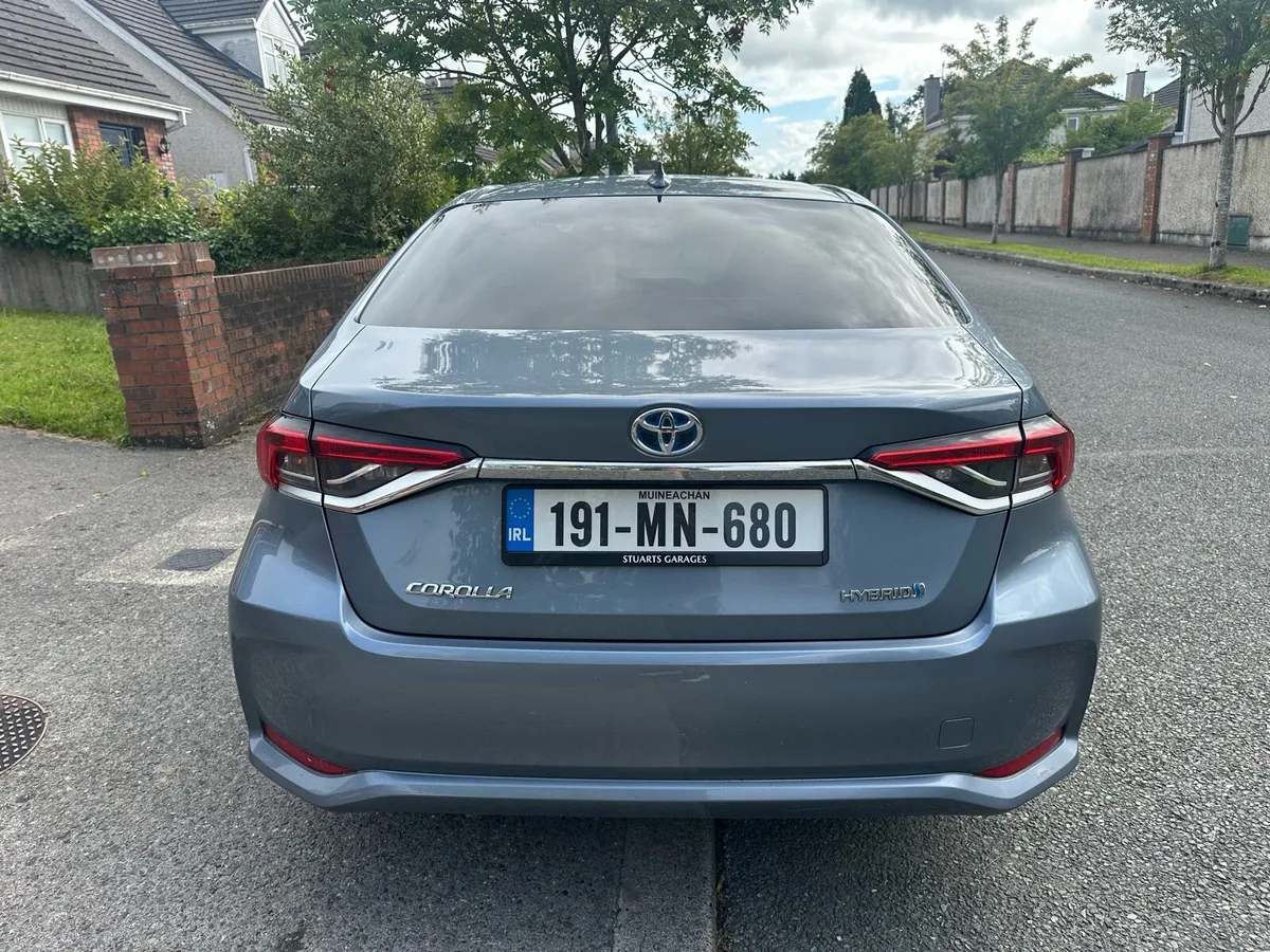 Toyota Corolla - Image 4