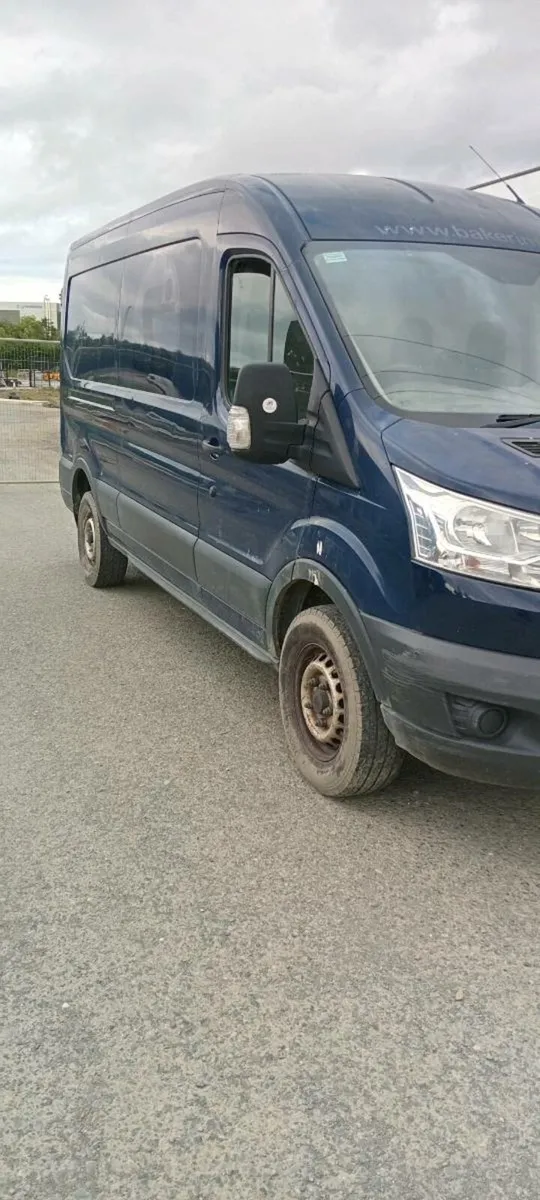 2017 ford transit - Image 2