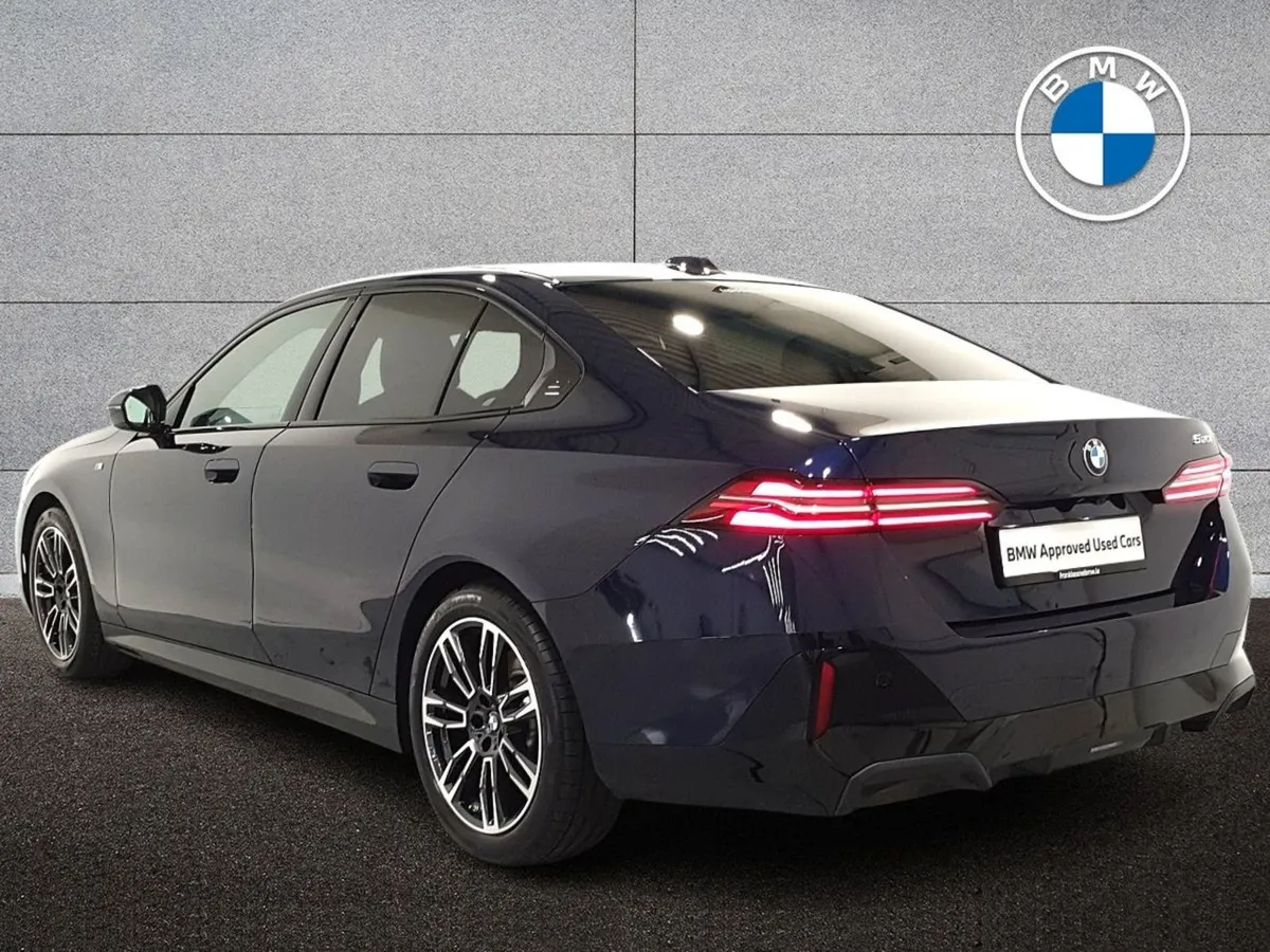 BMW 5 Series 520i M Sport Saloon - Image 3
