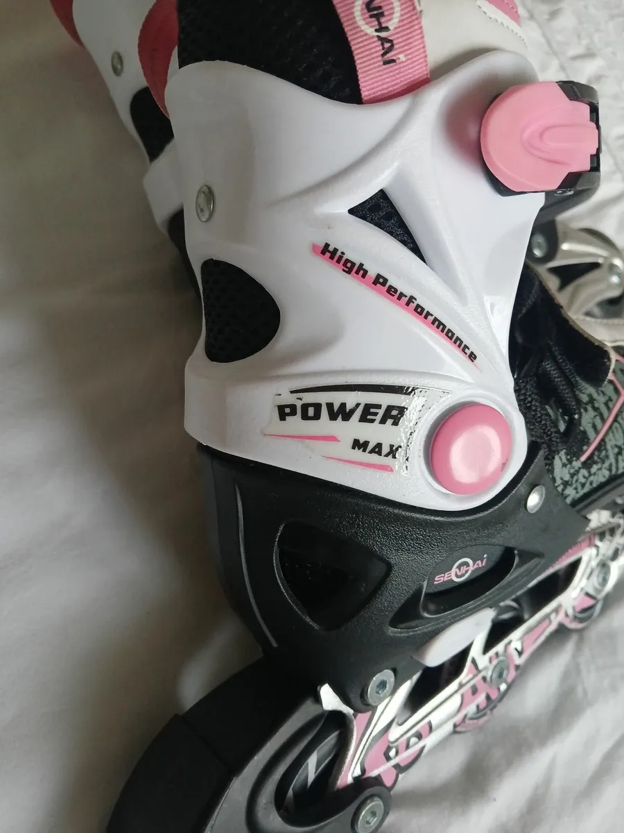 Roller blades - Image 2