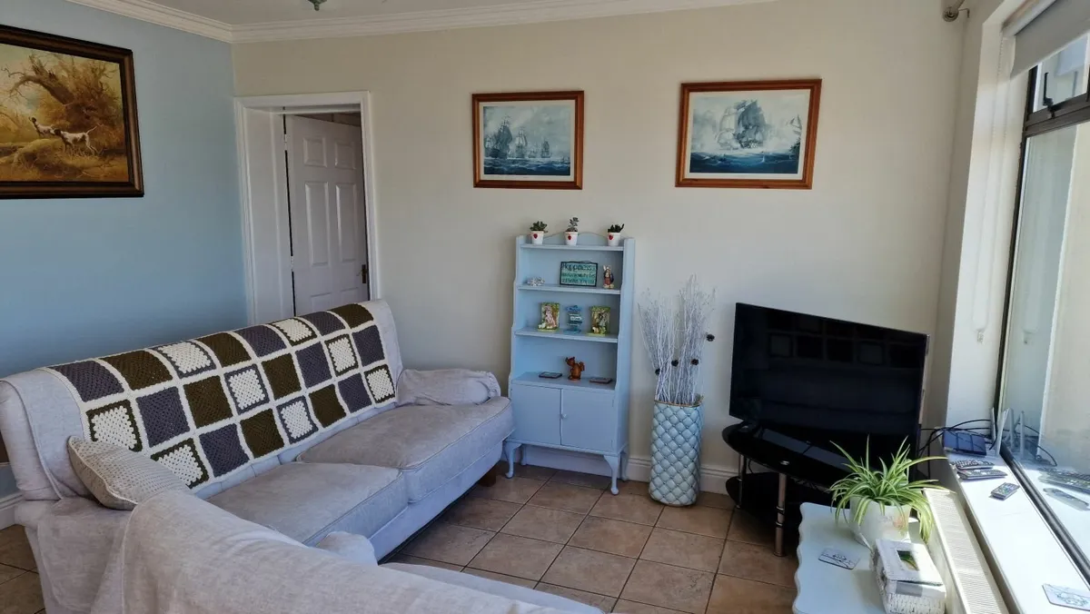 Holiday Home. - Image 2