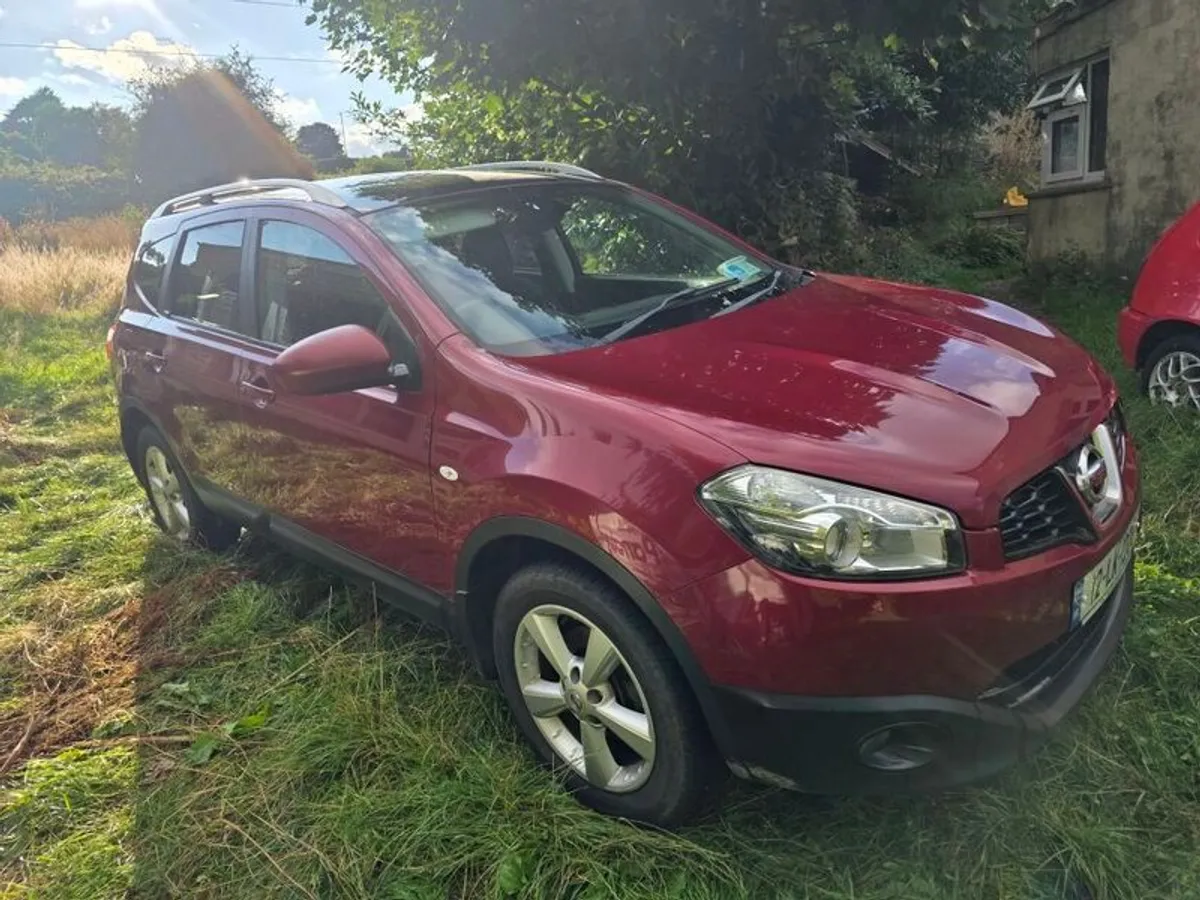 2012 Nissan Qashqai+2 - Image 2