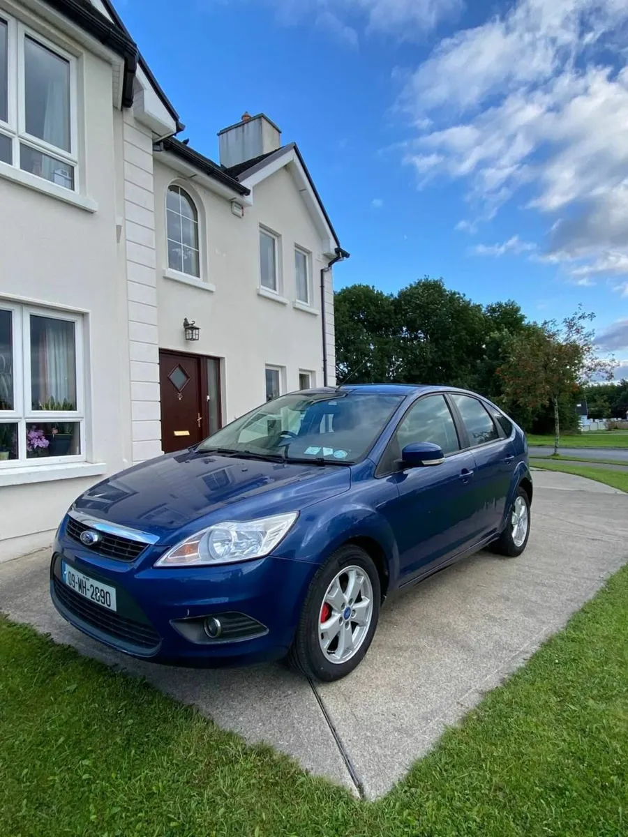 Ford Focus 2009 - Image 1