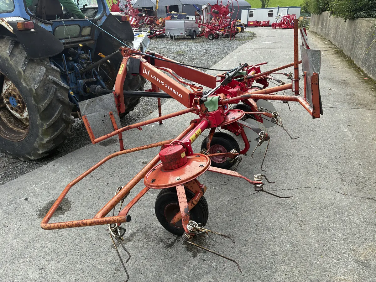 Lely Lotus Stabilo 460 Tedder - Image 4
