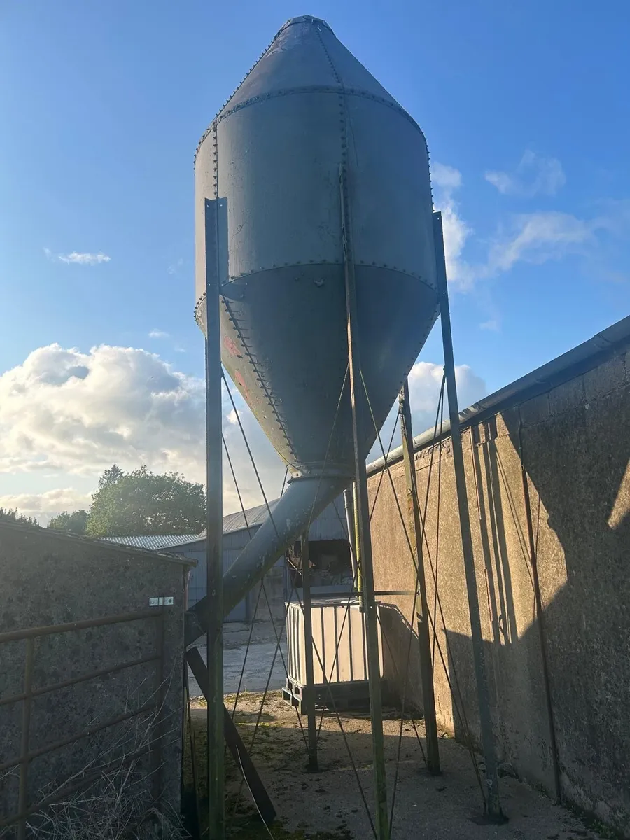 Feed Bin - Image 1