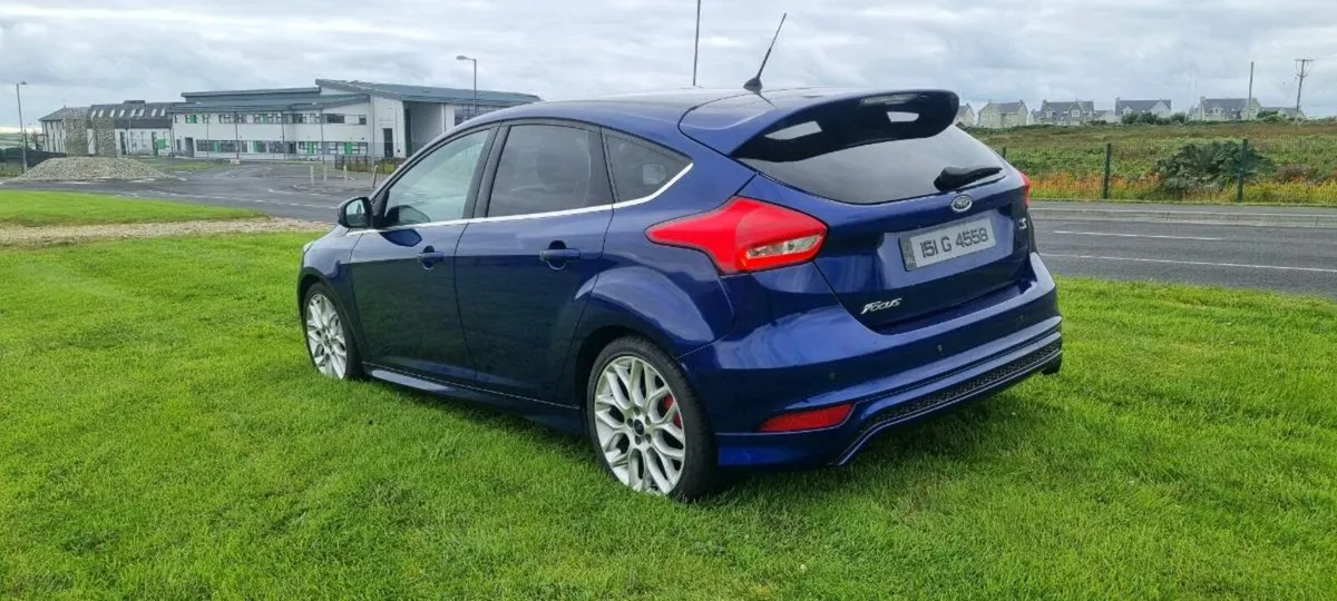 2015 Ford Focus Zetec S  *** New Nct 10/26 *** - Image 1