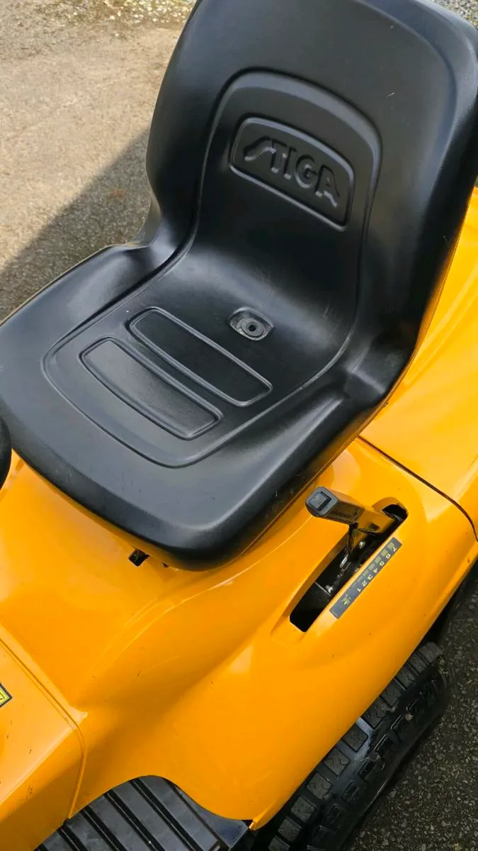 22hp Stiga AS NEW - Image 4