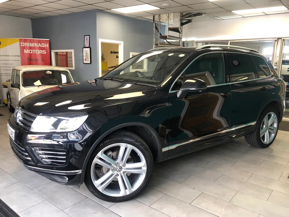 Volkswagen Touareg 2017 commercial - Image 1