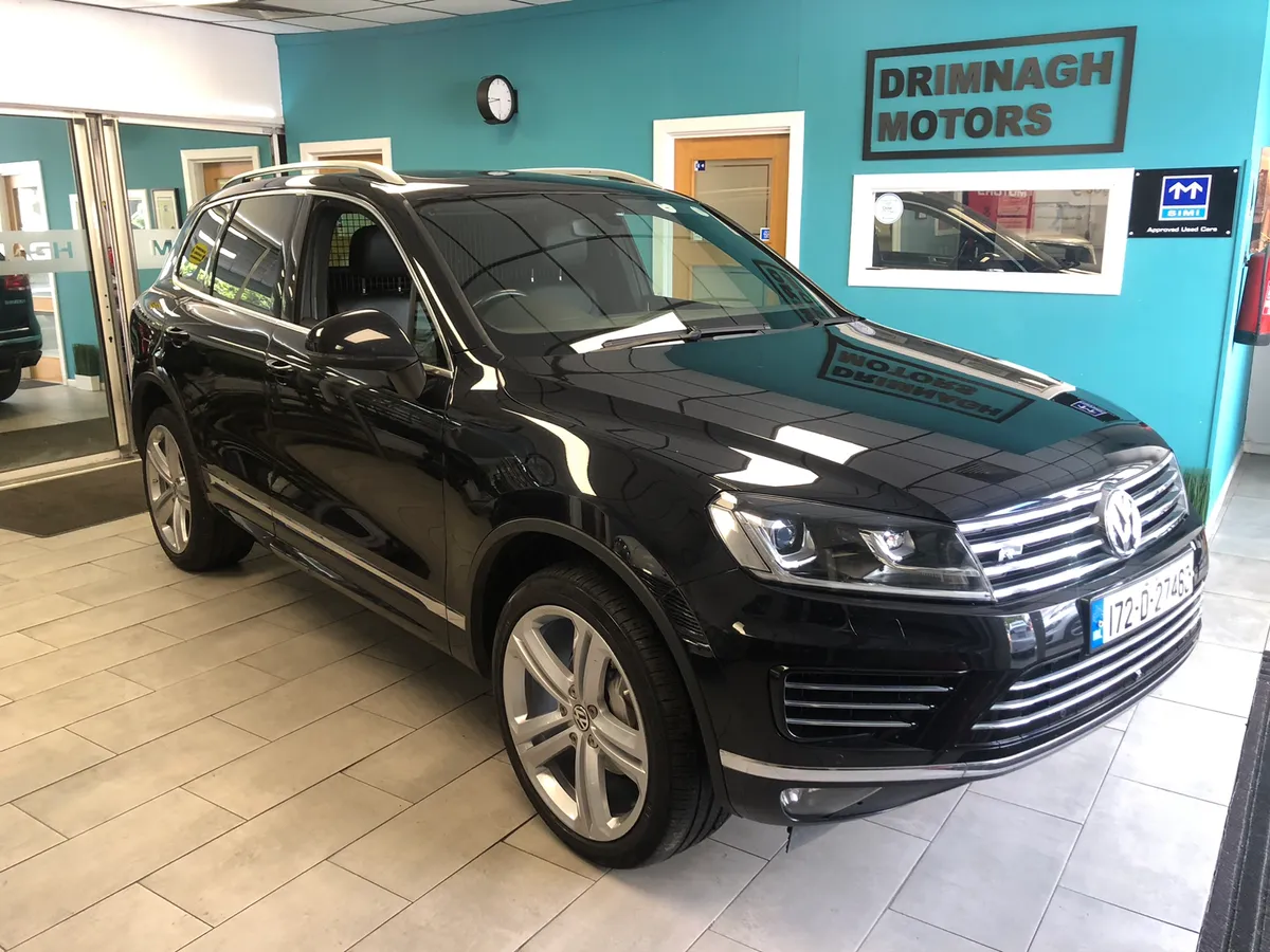Volkswagen Touareg 2017 commercial - Image 3