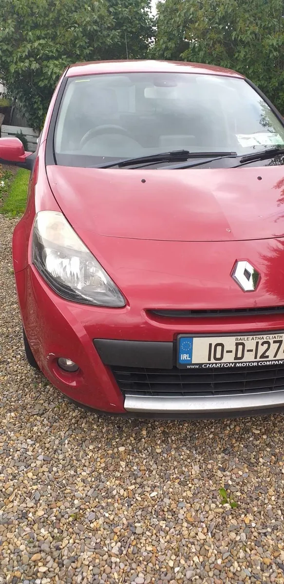 Renault Clio 2010 - Image 1