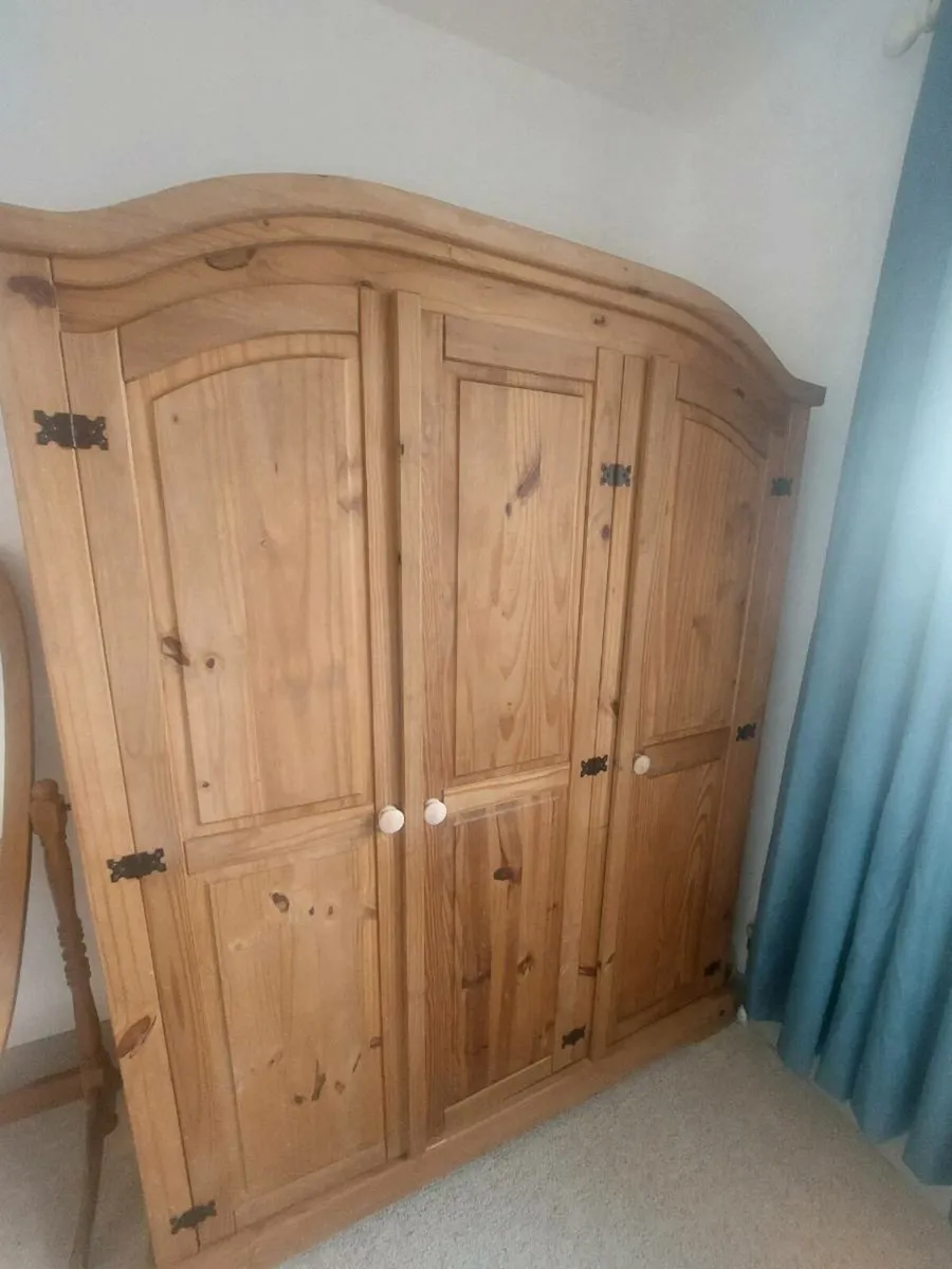 Wardrobe - Image 1