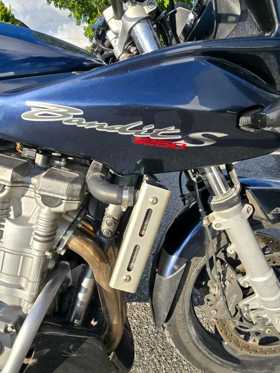 Suzuki GSF 1250 S Bandit - Image 2