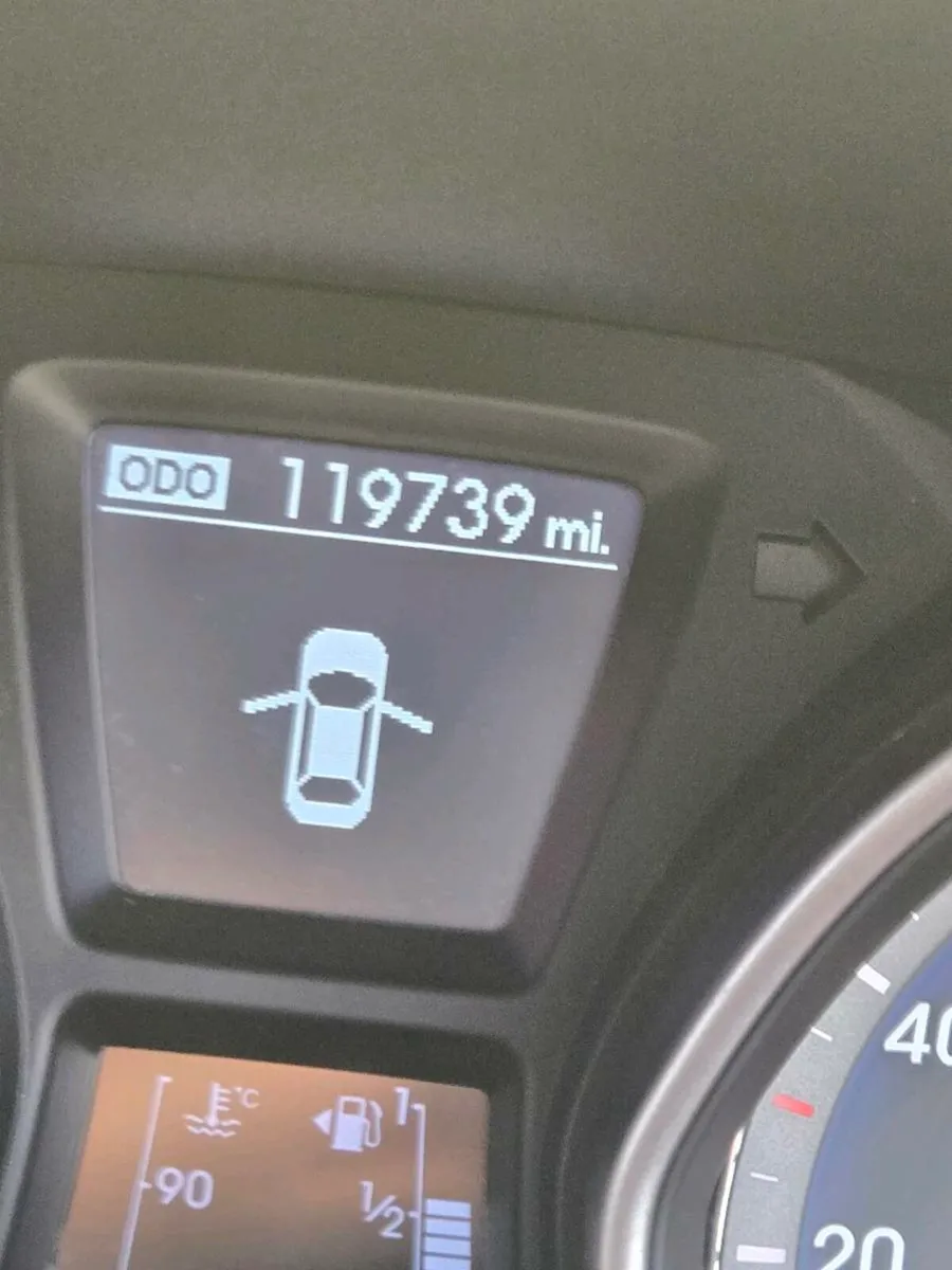 Hyundai i30 - Image 3